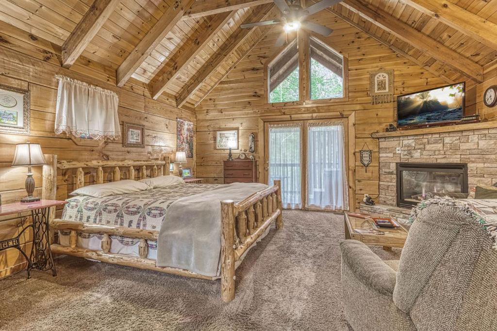 Mountain Eden, Hot Tub, Resort Pool, Wifi, 1089 Free Tickets Each Paid Day, Dollywood And More Гатлінбург Екстер'єр фото
